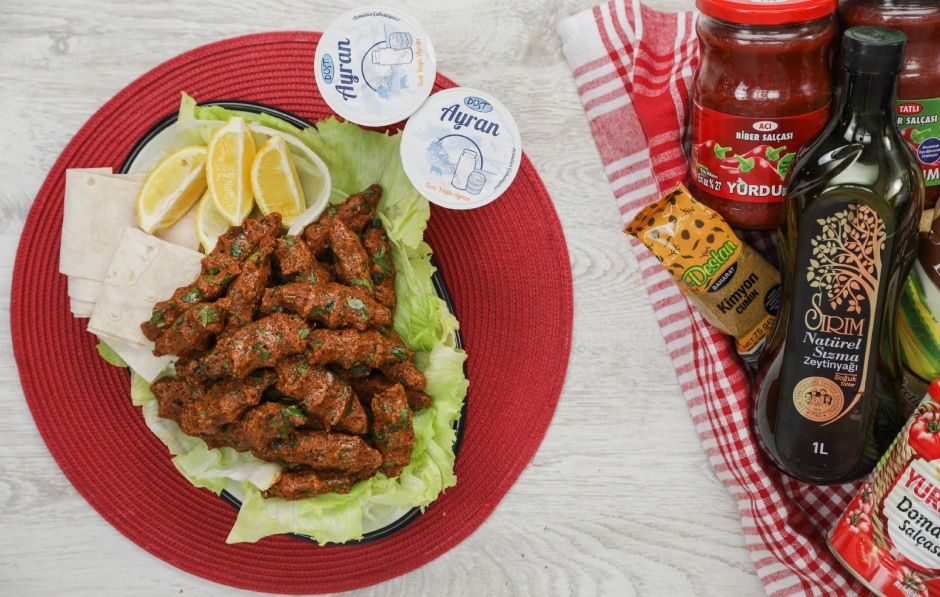 Çiğ Köfte