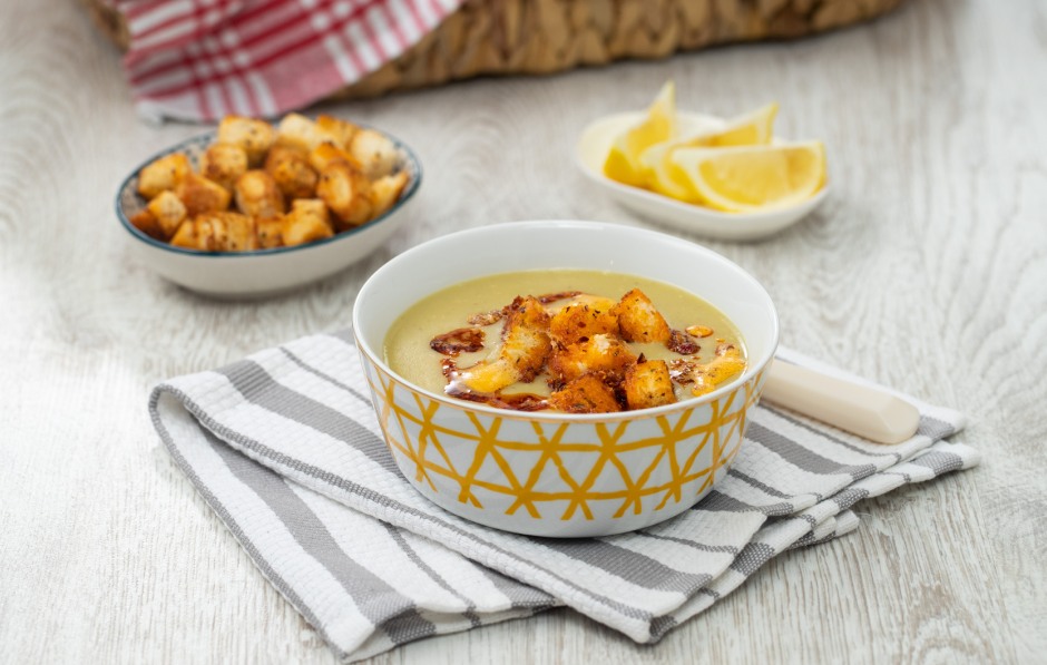 Kıtır Ekmekli Mercimek Çorbası